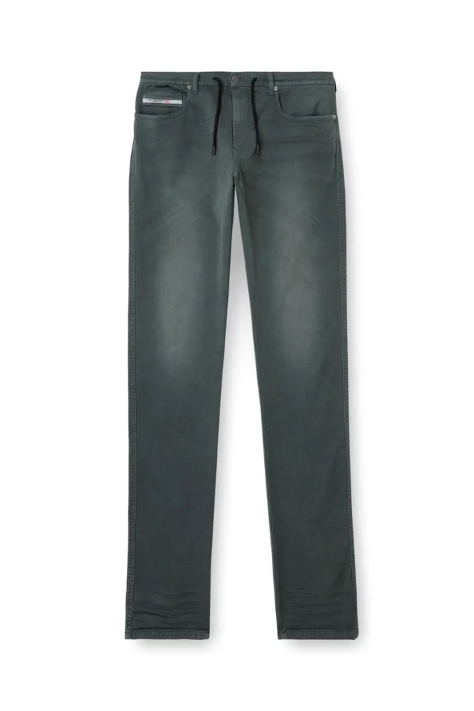 slim 2062 d-strukt joggjeans&reg; 0670m Find nearest store