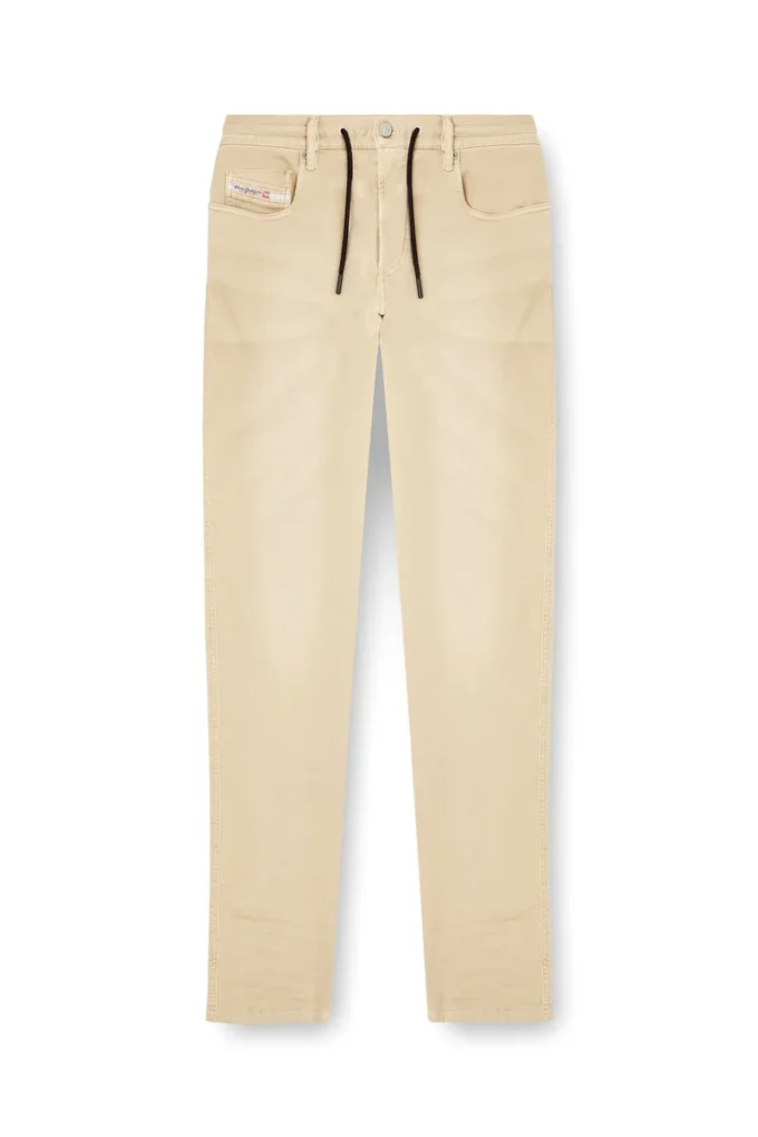 slim 2062 d-strukt joggjeans&reg; 0670m Find nearest store