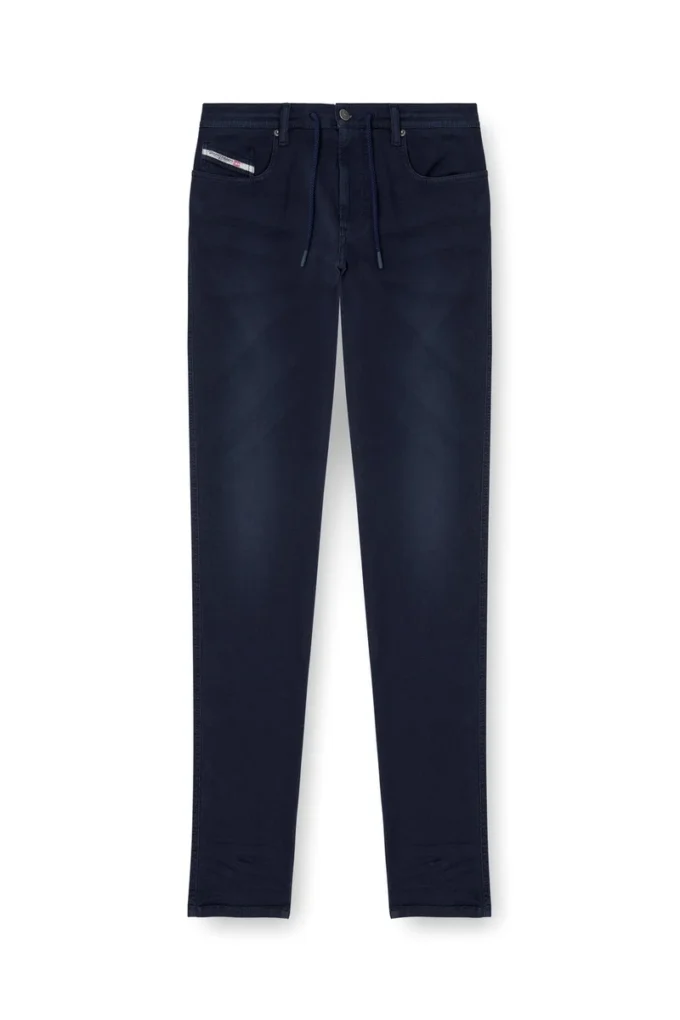 slim 2062 d-strukt joggjeans&reg; 0670m Find nearest store