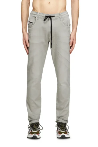 slim 2062 d-strukt joggjeans&reg; 0670m Find nearest store