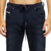 slim 2062 d-strukt joggjeans&reg; 0670m Find nearest store