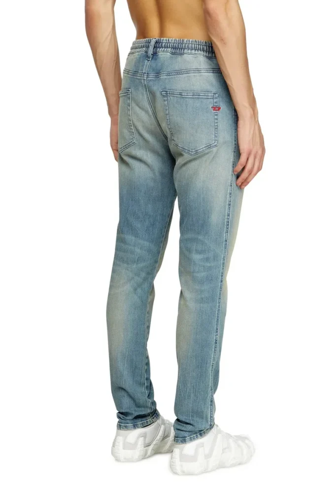 slim 2062 d-strukt joggjeans&reg; 09m31 Find nearest store