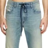 slim 2062 d-strukt joggjeans&reg; 09m31 Find nearest store