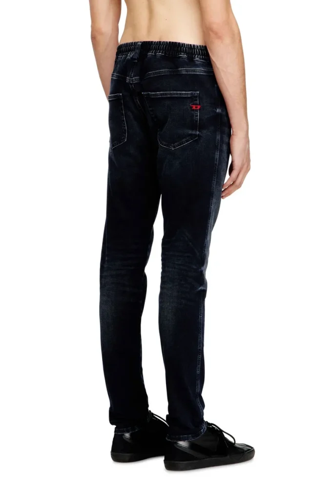 slim 2062 d-strukt joggjeans&reg; 09n80 Find nearest store