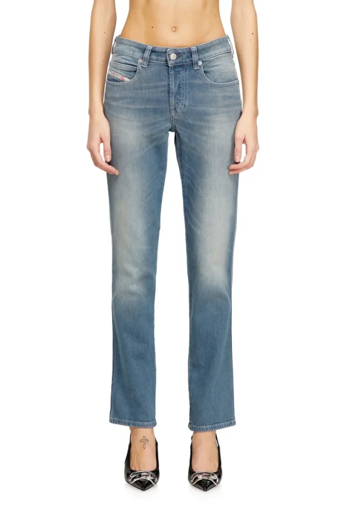 slim jeans 1992 d-jiann 09n75 Find nearest store