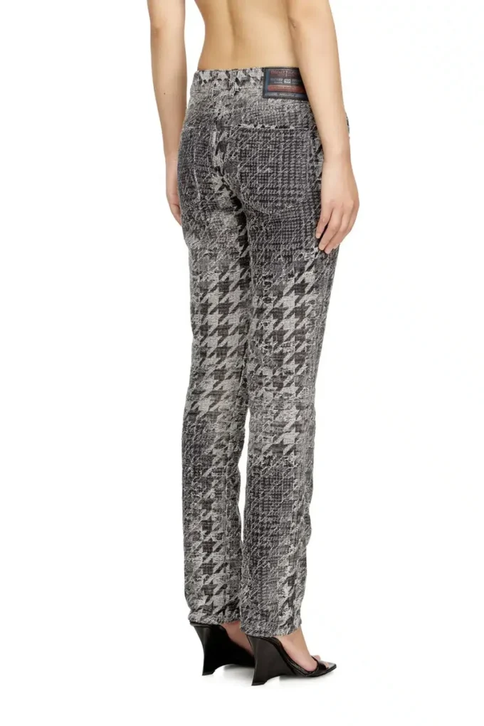 slim jeans 1992 d-jiann 0cebn Find nearest store