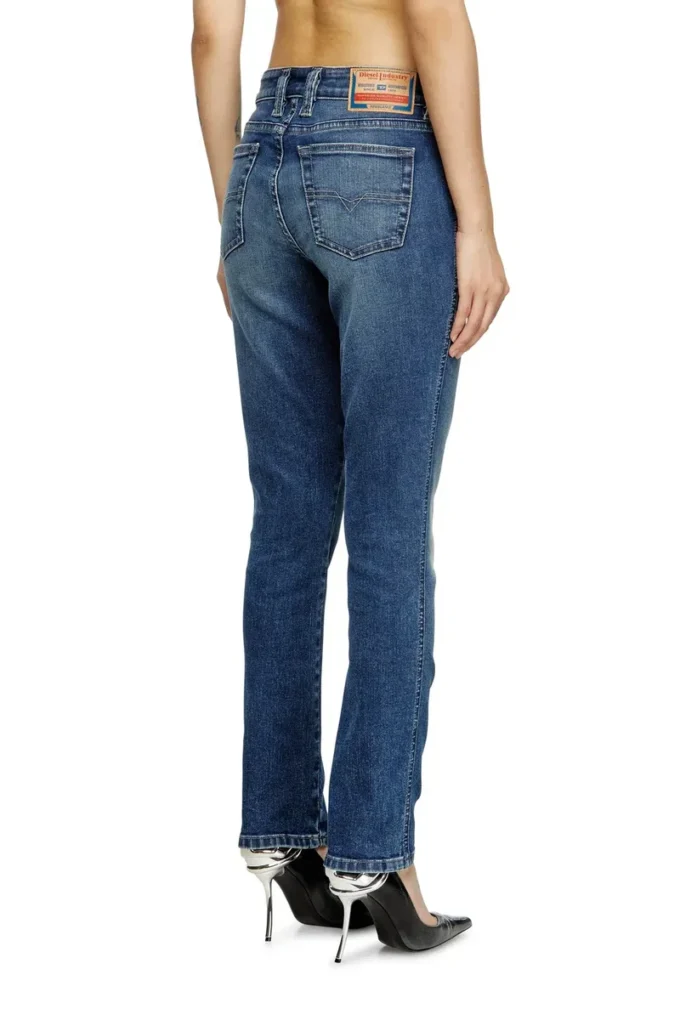 slim jeans 1992 d-jiann 0dbee Find nearest store