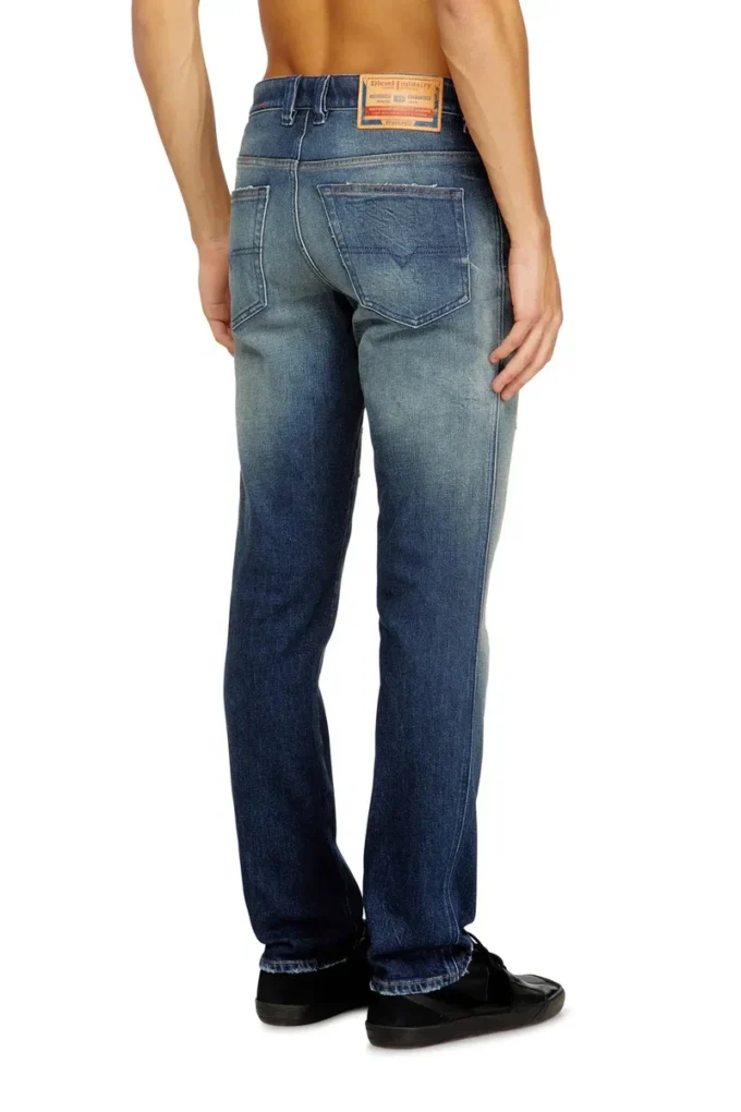 slim jeans 1993 d-vyl 007ca Find nearest store