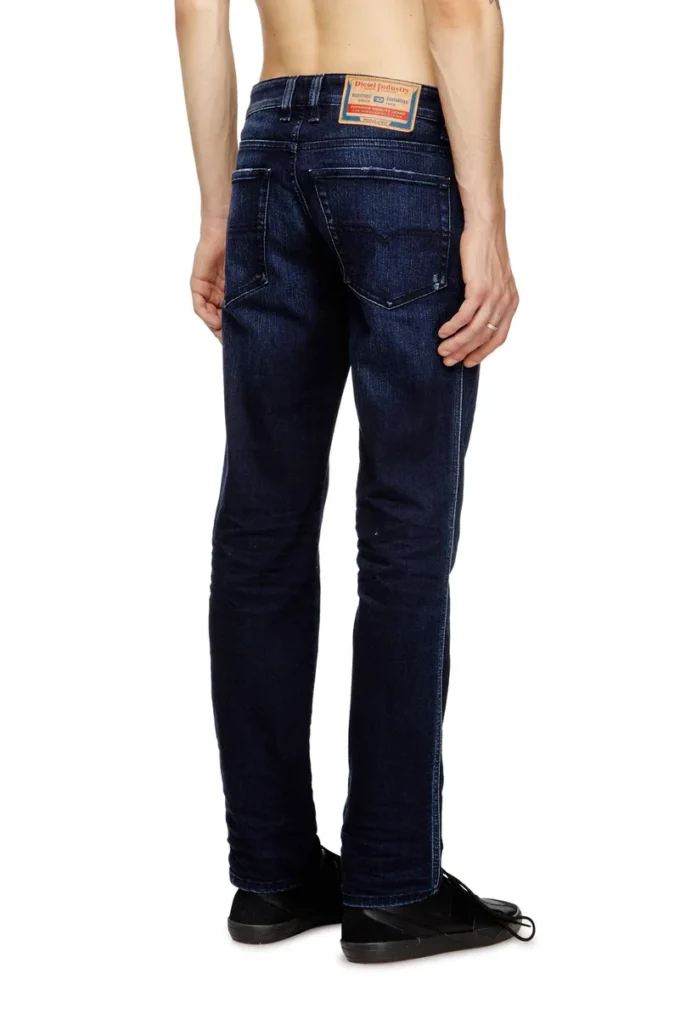 slim jeans 1993 d-vyl 09m76 Find nearest store