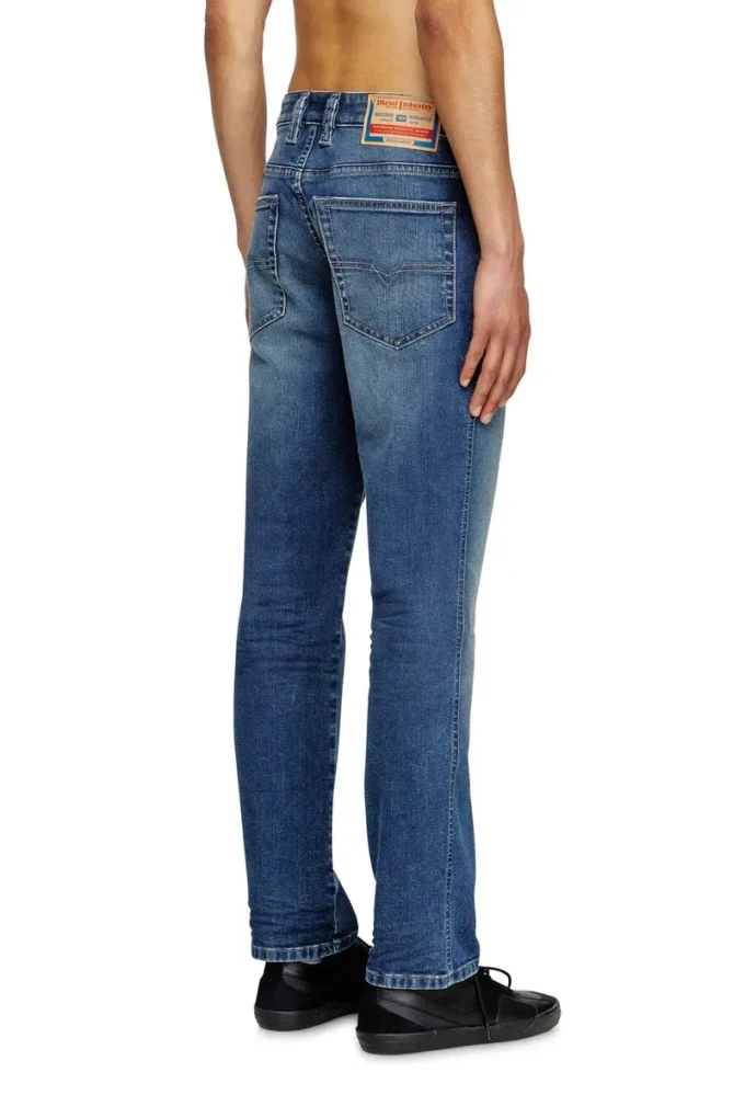 slim jeans 1993 d-vyl 0dbee Find nearest store