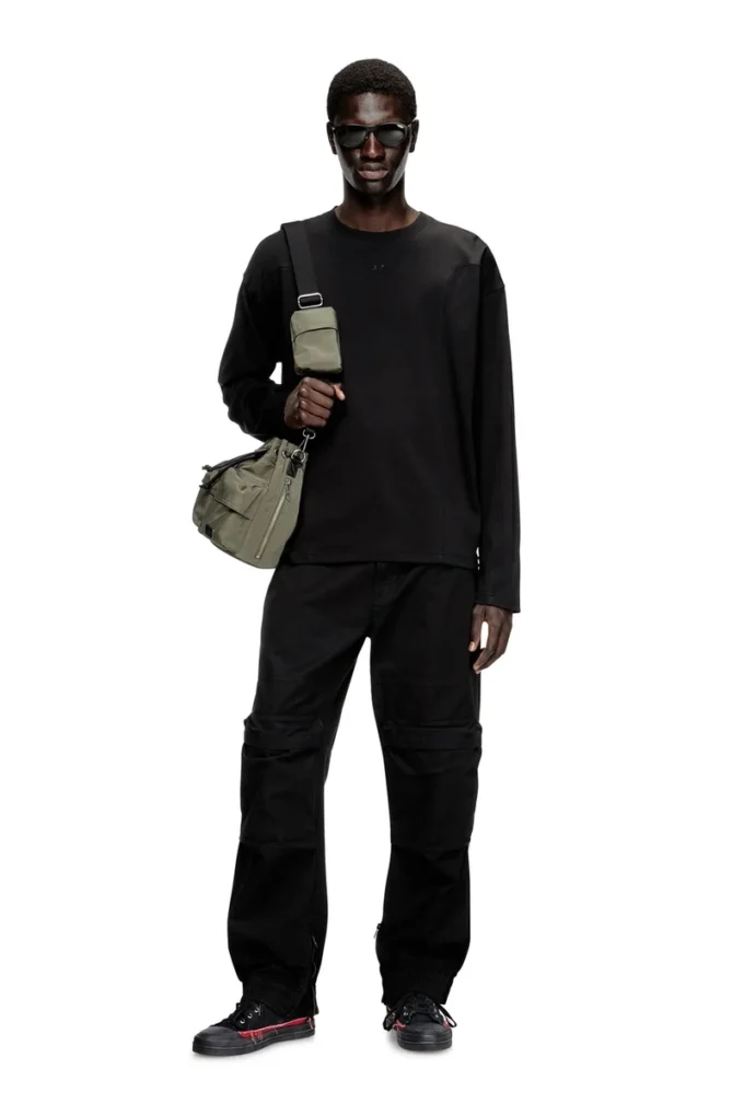 t-boxt-ls-int Long-sleeve T-shirt with panels