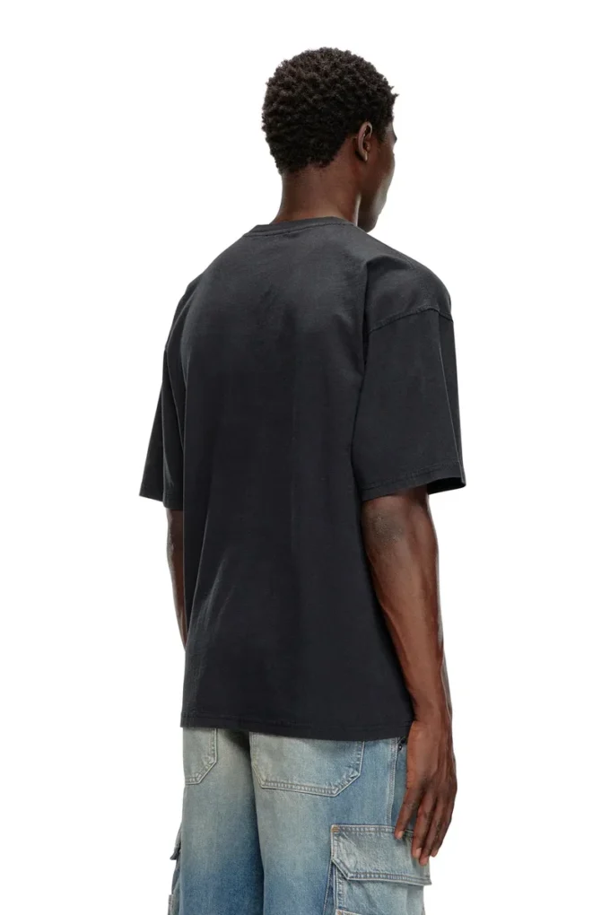 t-boxt-n14 T-shirt with distressed flocked logo
