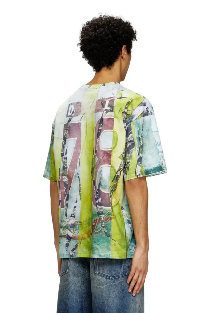 t-boxt-r13 T-shirt with trompe l’oeil cracked print