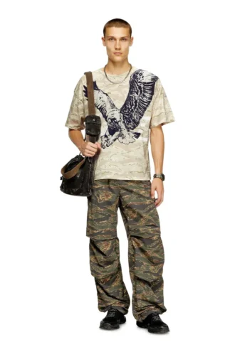 t-boxt-t14 Camo T-shirt with eagle print