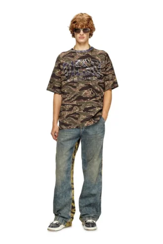 t-boxt-t22 Camo T-shirt with camo logo