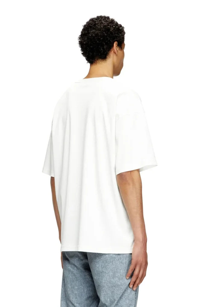 t-boxt-t6 T-shirt with red Oval D