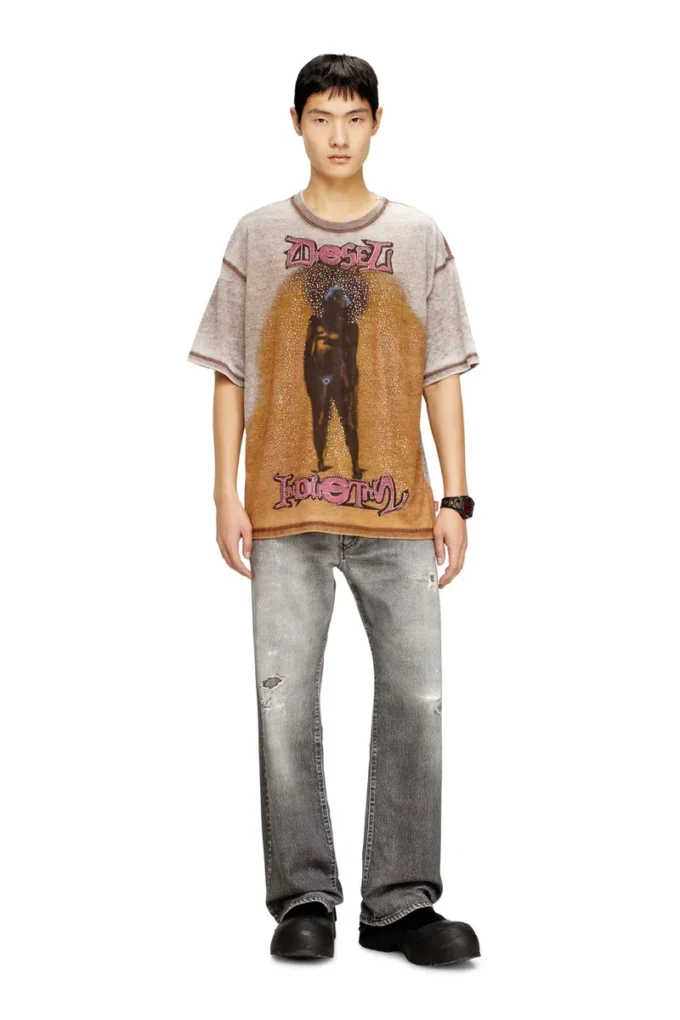 t-boxt-v12 Relaxed T-shirt with print and studs