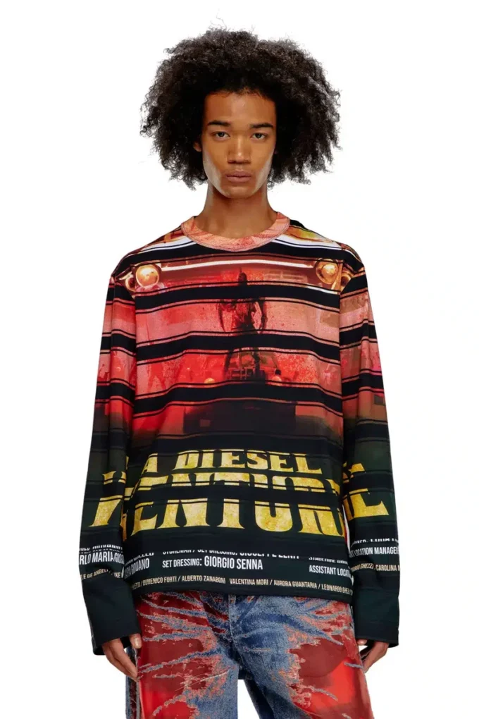 t-craneup-ls T-shirt with striped movie print