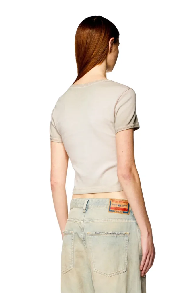 t-ele Ribbed T-shirt with watercolour heart D