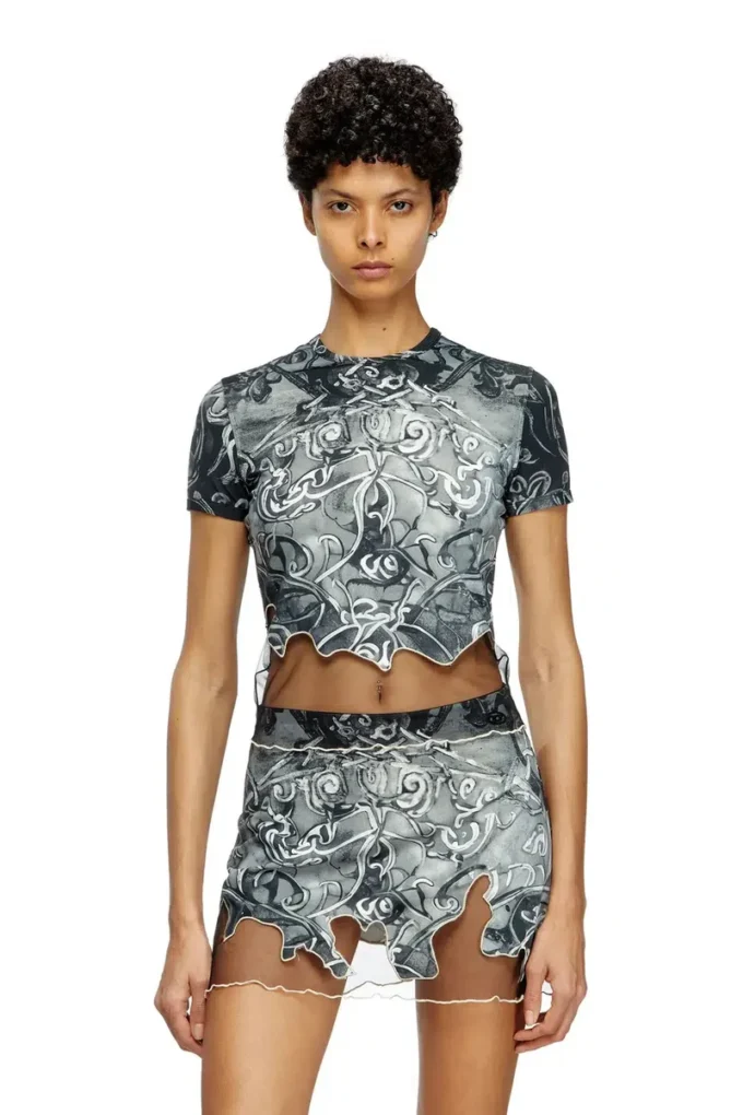 t-inlay Nylon T-shirt with Heraldic print