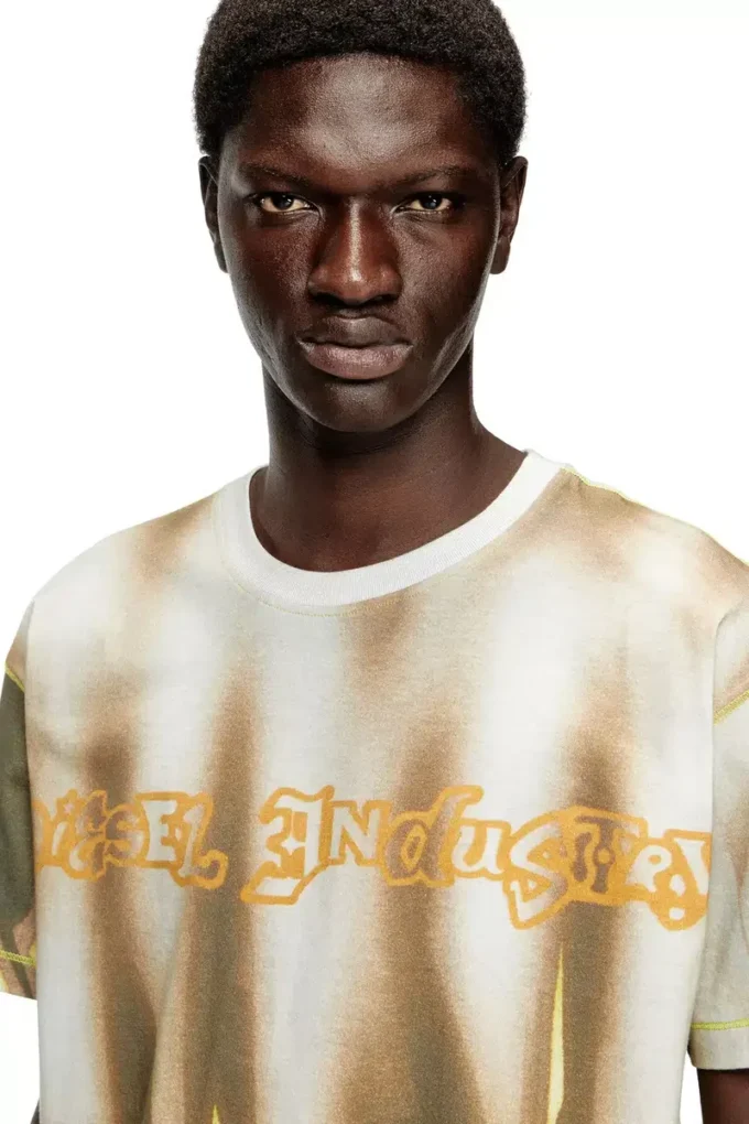 t-norm-show T-shirt with graffiti print