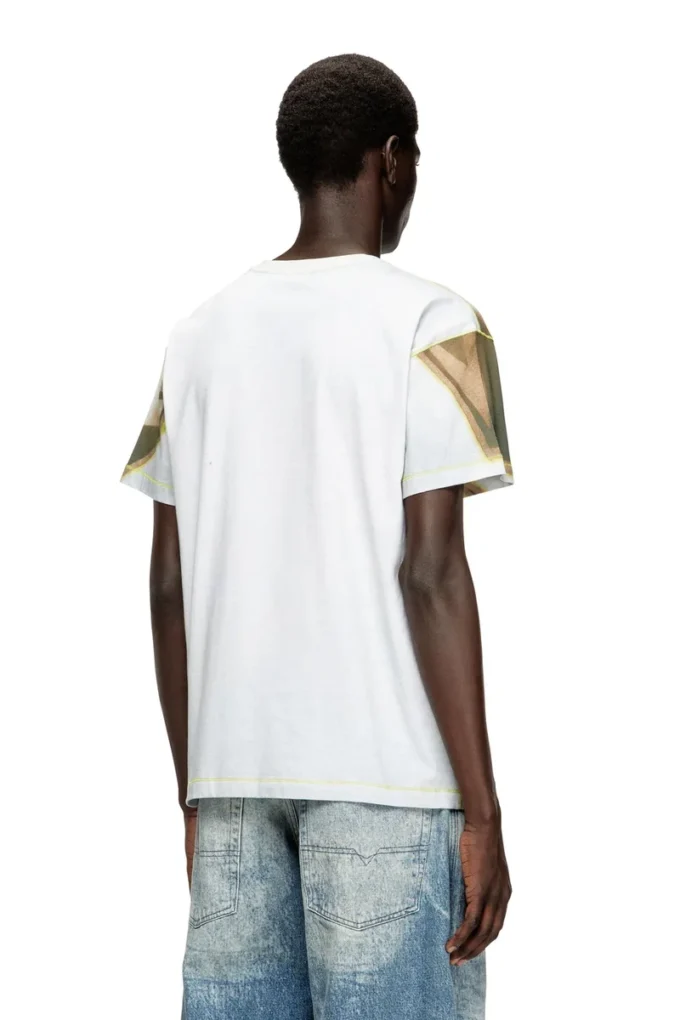 t-norm-show T-shirt with graffiti print