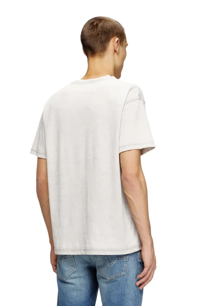 t-norm-t15 T-shirt with rhinestone graphic