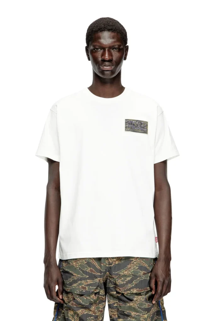 t-norm-t3 T-shirt with camo logo patch