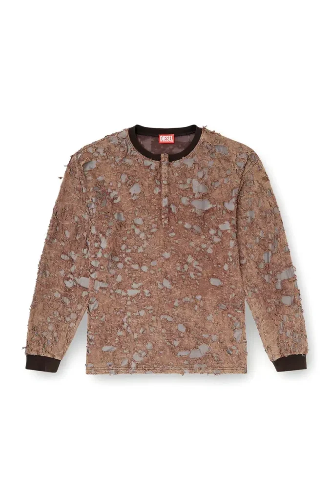t-overt Long-sleeve T-shirt in destroyed jersey