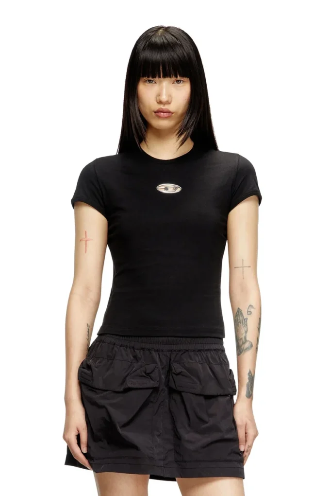 t-uncutie-long-od-q1 Slim fit T-shirt with cut-out Oval D