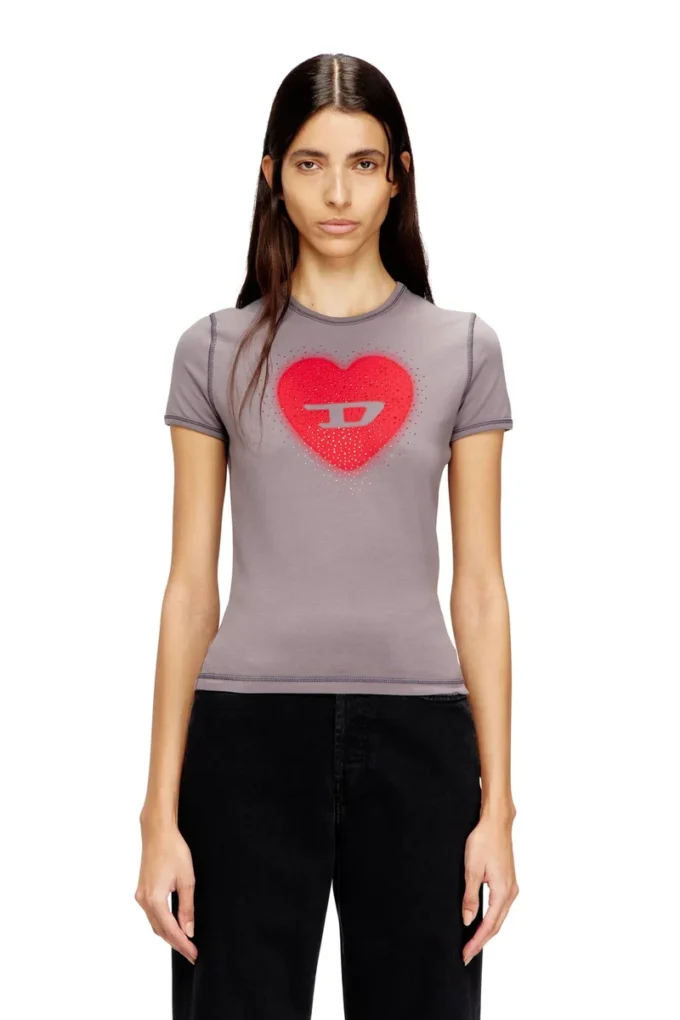t-uncuties-long-s5 Slim T-shirt with heart print and studs