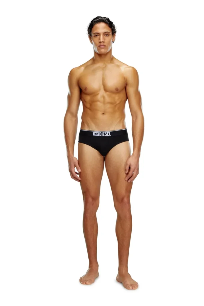 umbr-andrethreepack Three-pack of plain logo briefs