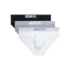 umbr-andrethreepack Three-pack of plain logo briefs