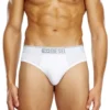 umbr-andrethreepack Three-pack of plain logo briefs