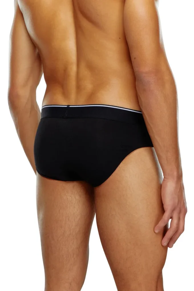 umbr-andrethreepack Three-pack of plain logo briefs