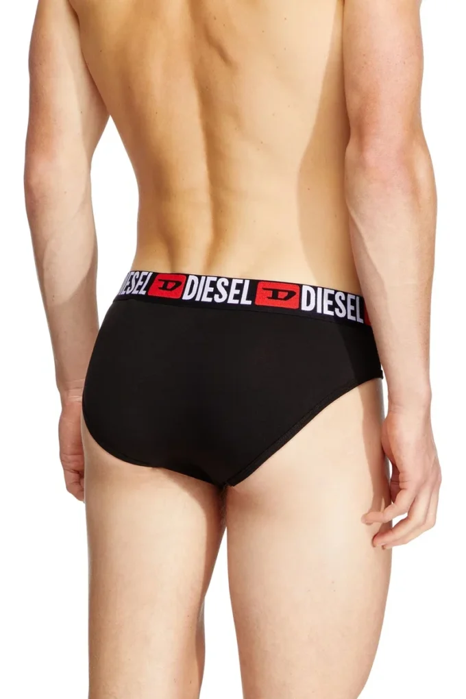 umbr-andrethreepack Three-pack of solid-colour briefs