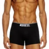 umbx-damienthreepack Three-pack of plain boxer