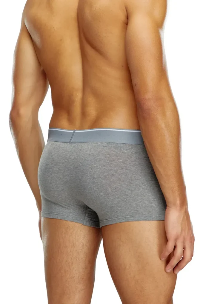 umbx-damienthreepack Three-pack of plain boxer