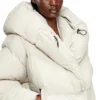 w-iley-t1 Wrap puffer in bi-stretch nylon