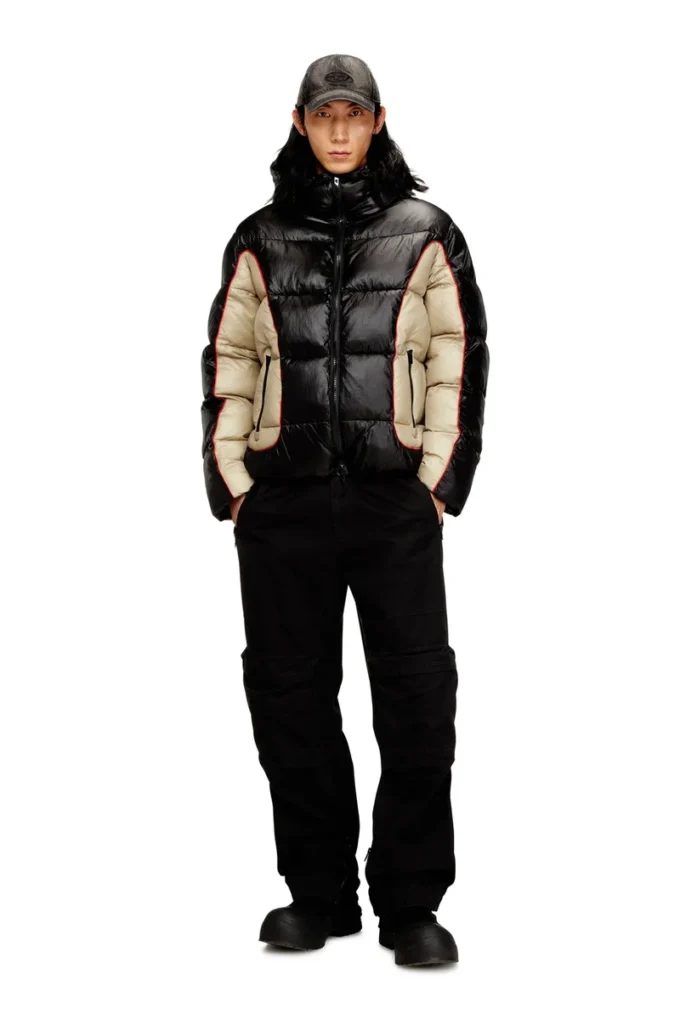 w-ostend Hooded puffer jacket in shiny ripstop
