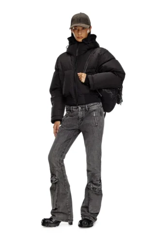 w-peyt-short-new-p1 Hooded down jacket in crinkled nylon