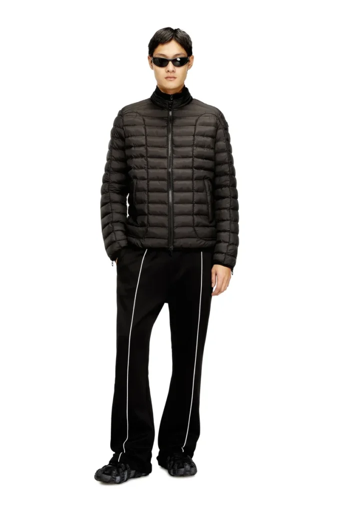 w-pilot Puffer jacket in light nylon