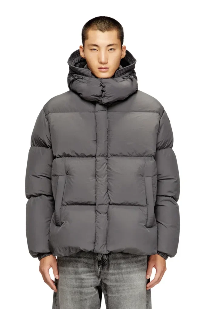 w-rolfys Down jacket in recycled nylon taslan