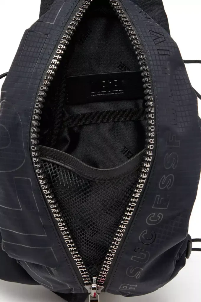 zip-d crossbody x Zip-D-Sling bag in check-jacquard shell